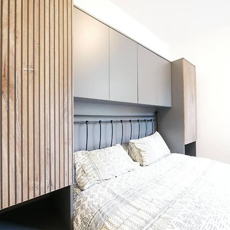 Newly Refurbished 2 Bed Apartment In Paddington لندن المظهر الخارجي الصورة