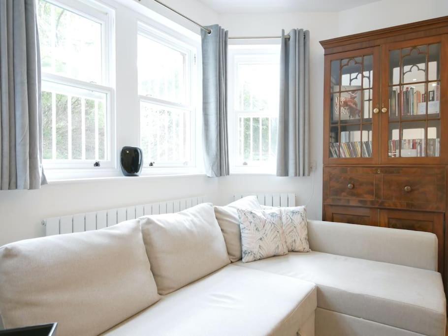Newly Refurbished 2 Bed Apartment In Paddington لندن المظهر الخارجي الصورة